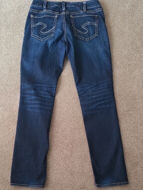 Silver Jeans Women’s Straight Leg Dark Blue Denim